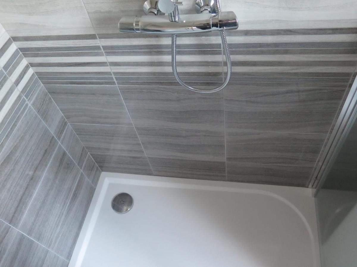Apartman Hrubá Skála Екстериор снимка